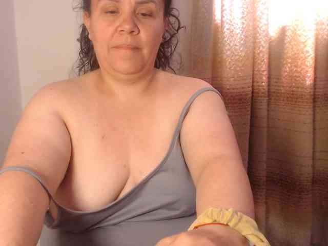 agathamiller webcam