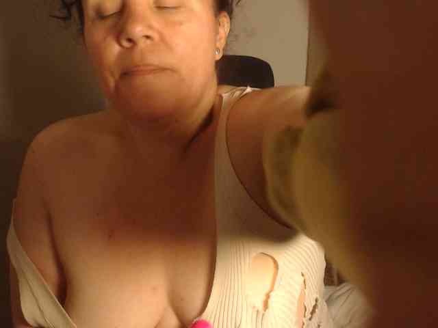 agathamiller webcam