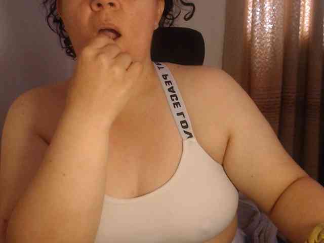 agathamiller webcam