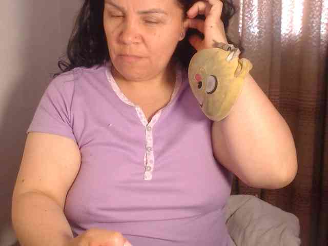 agathamiller webcam