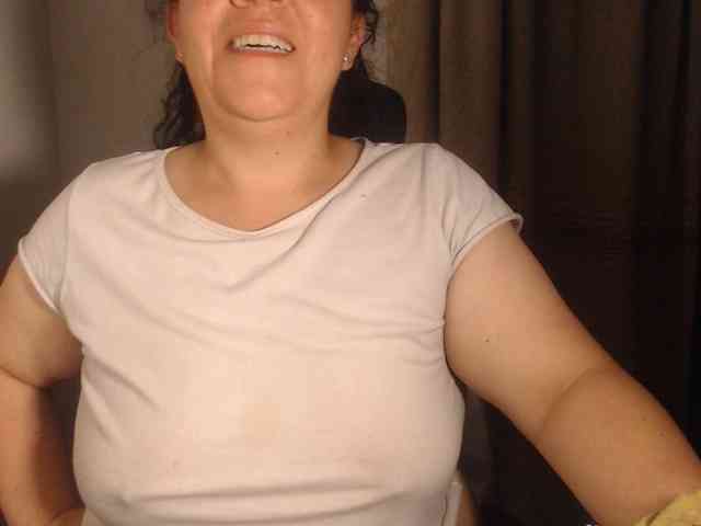 agathamiller webcam