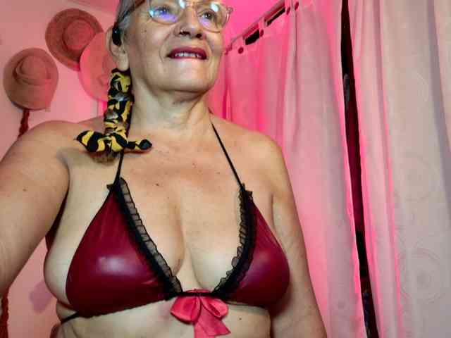 StunningLady webcam