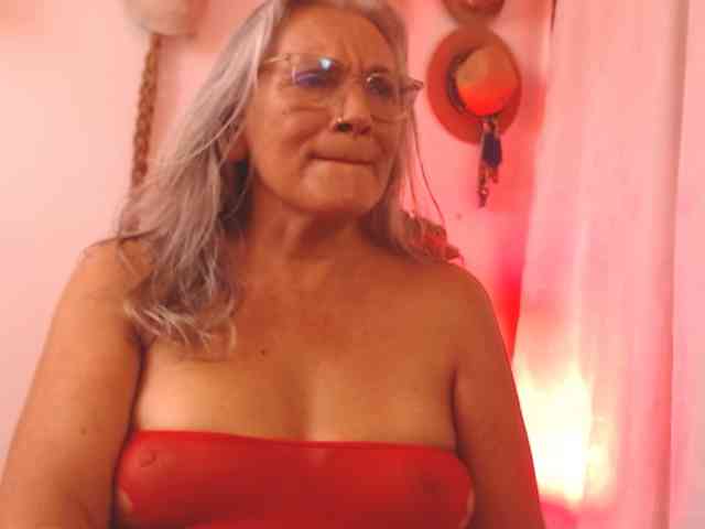StunningLady webcam