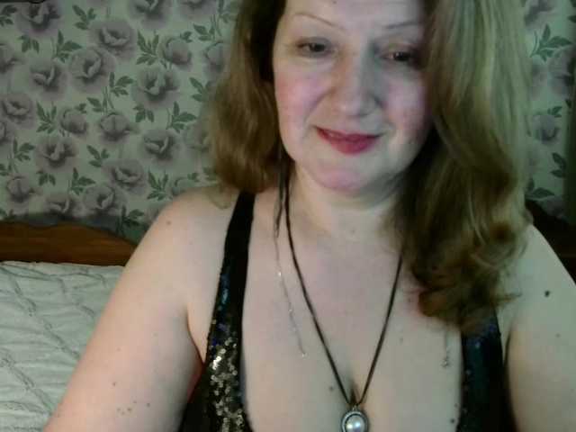 AriaLust live webcam show