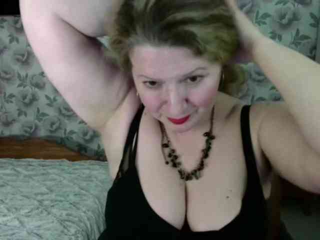 AriaLust webcam