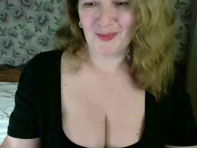 AriaLust webcam