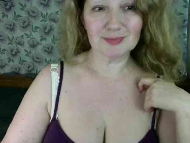 AriaLust webcam