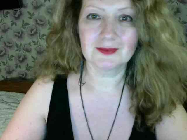 arialust Live Webcam on BongaCams