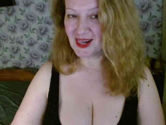 AriaLust webcam