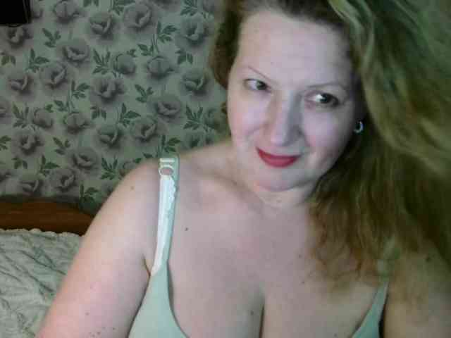 AriaLust webcam