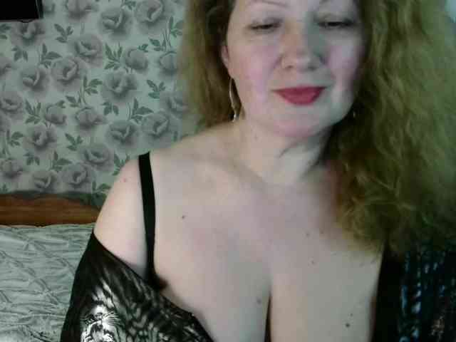 AriaLust webcam