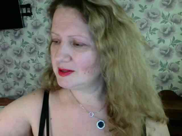 AriaLust webcam