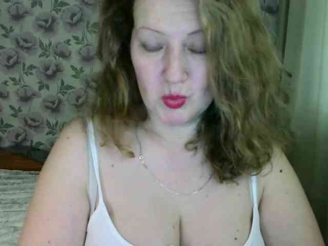 AriaLust webcam