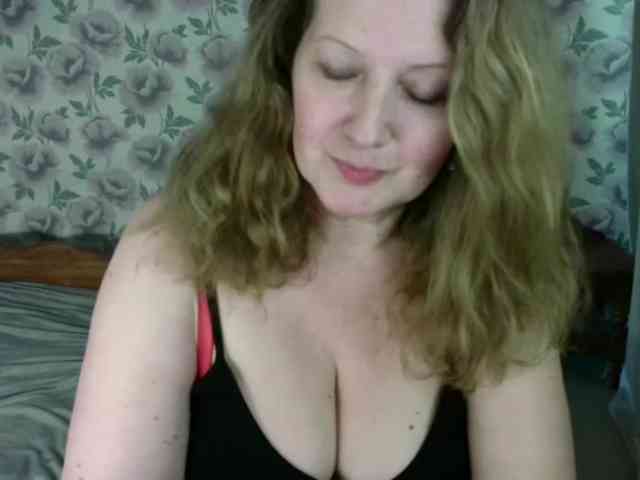 AriaLust webcam
