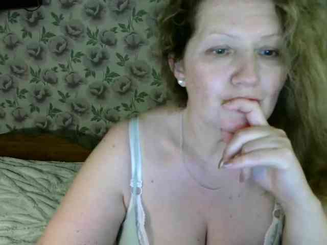 AriaLust webcam
