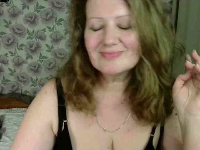 arialust Live Webcam on BongaCams