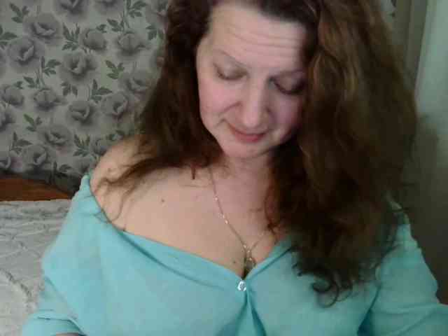 arialust Live Webcam on BongaCams