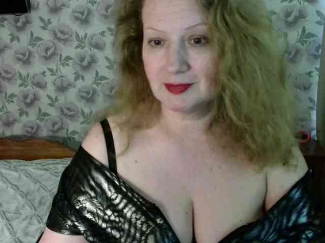 AriaLust webcam