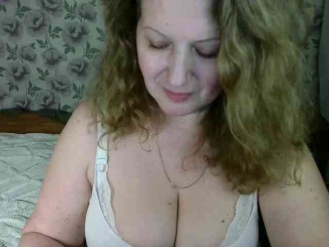 AriaLust webcam