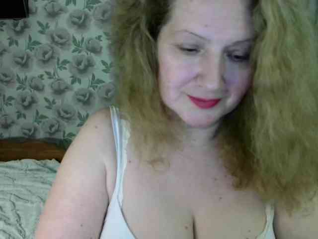 AriaLust webcam
