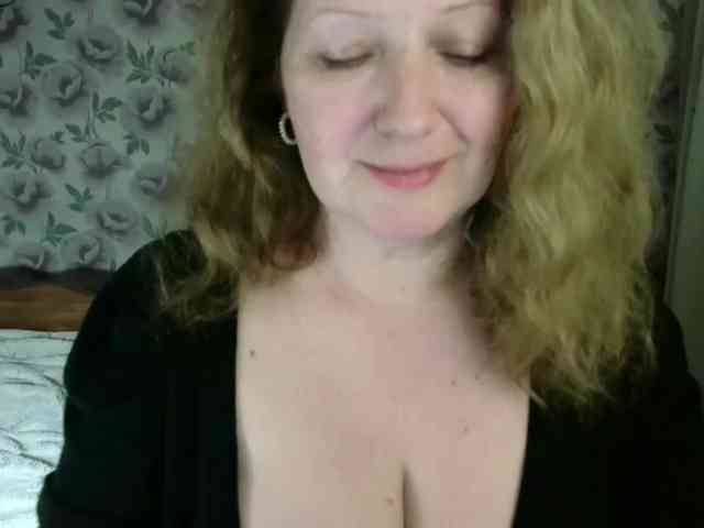 AriaLust webcam