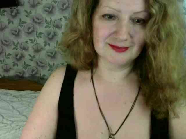 arialust Live Webcam on BongaCams