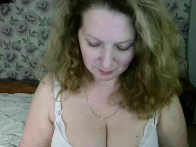 AriaLust webcam