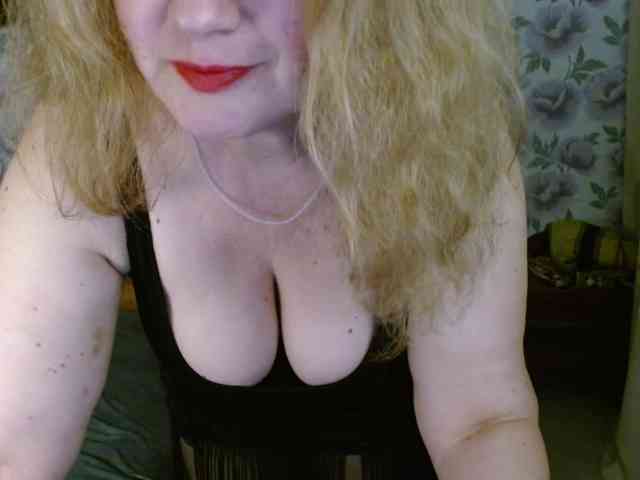 AriaLust webcam
