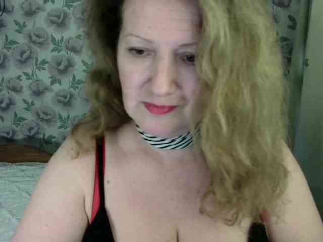 AriaLust webcam