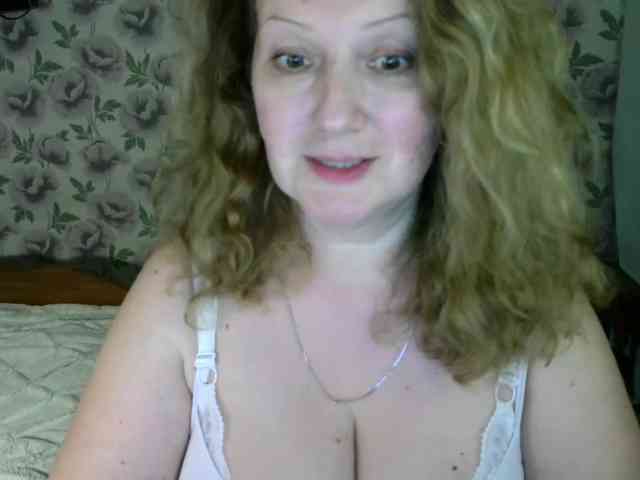 AriaLust webcam