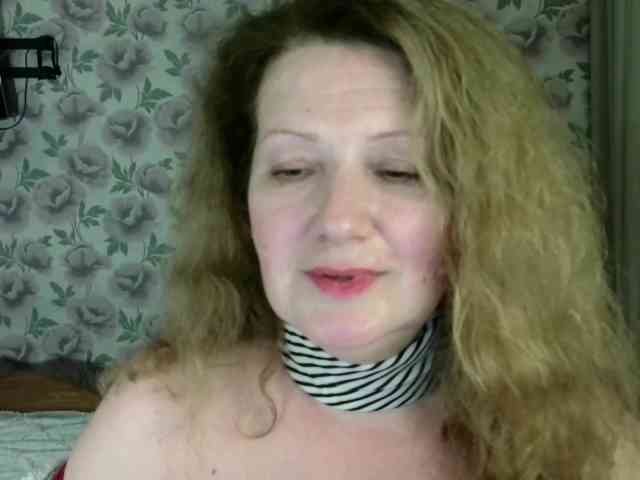 AriaLust webcam