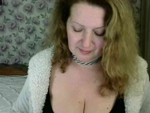 AriaLust webcam