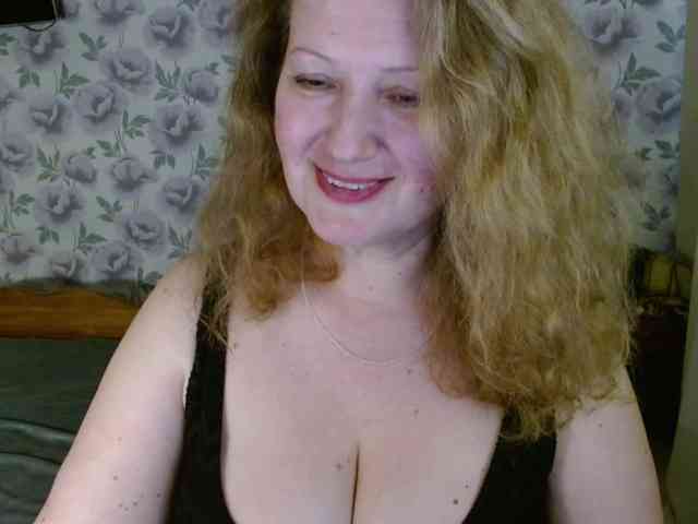 AriaLust webcam
