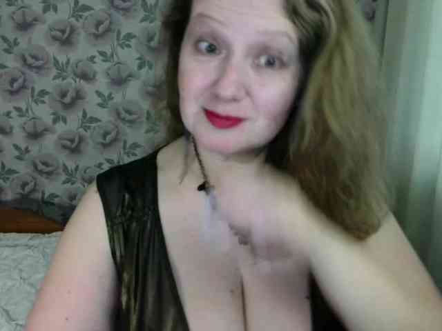 arialust Live Webcam on BongaCams