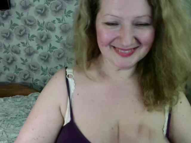 AriaLust webcam