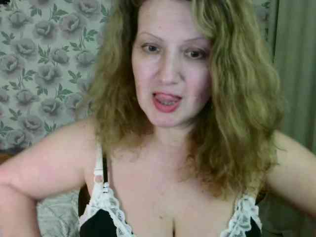 AriaLust webcam