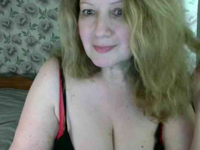 AriaLust webcam