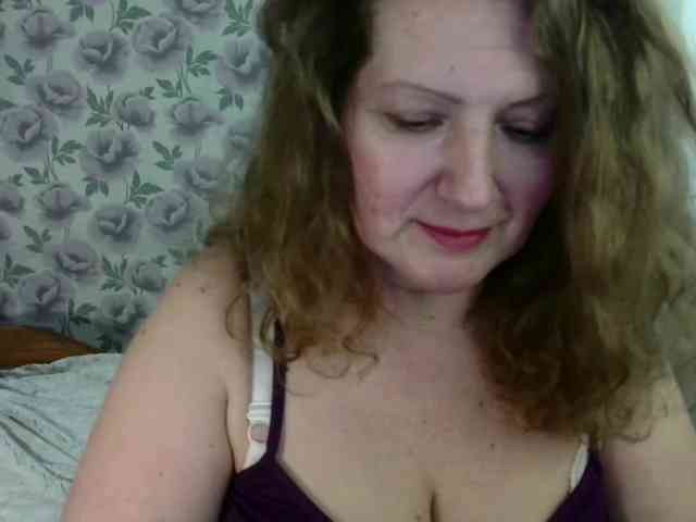 AriaLust webcam
