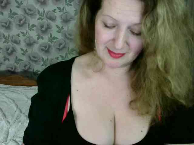 AriaLust webcam