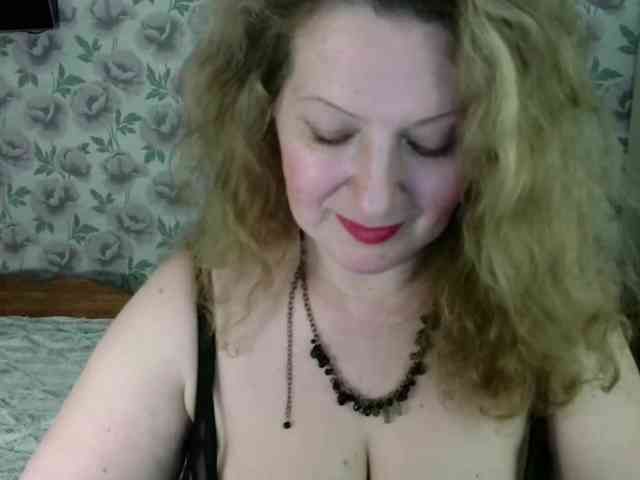 AriaLust webcam