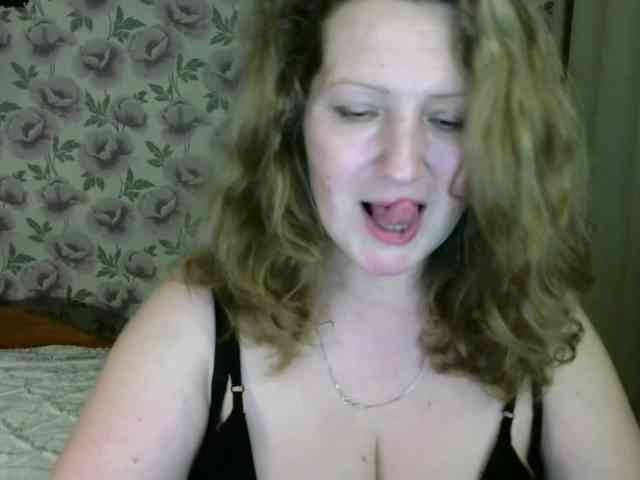AriaLust webcam