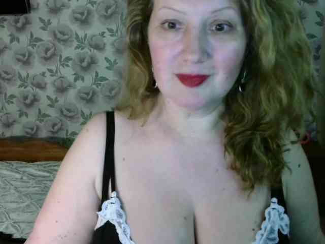 AriaLust webcam