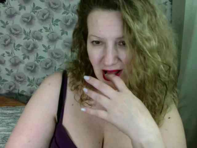 AriaLust webcam