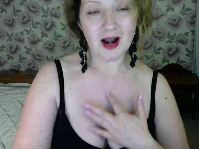 AriaLust webcam