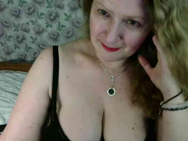 AriaLust webcam