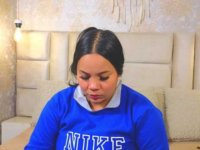 Preview of emilyqueen3xx