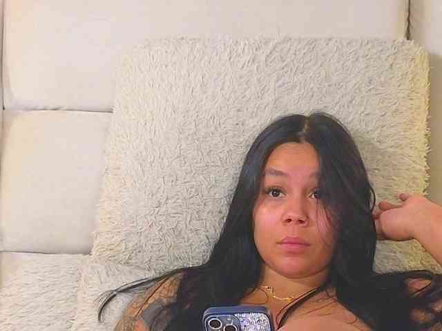 emilyqueen3xx emilyqueen3xx