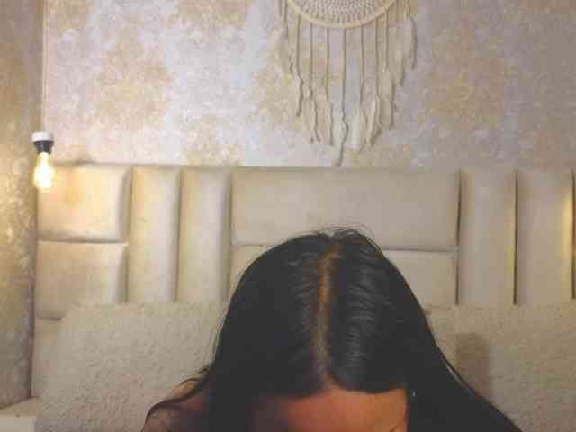 EmilyQueen3xx webcam