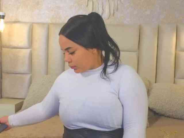 emilyqueen3xx emilyqueen3xx