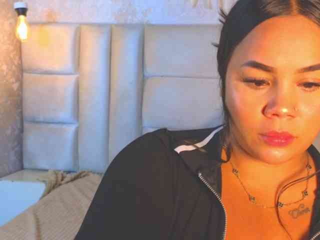 emilyqueen3xx emilyqueen3xx